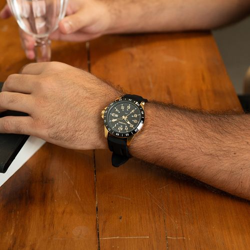 Relógio Masculino Dourado Horário Duplo Calendário